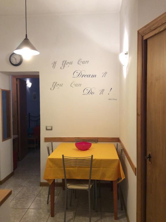 La Casa Dei Sogni Bed and Breakfast Roma Esterno foto